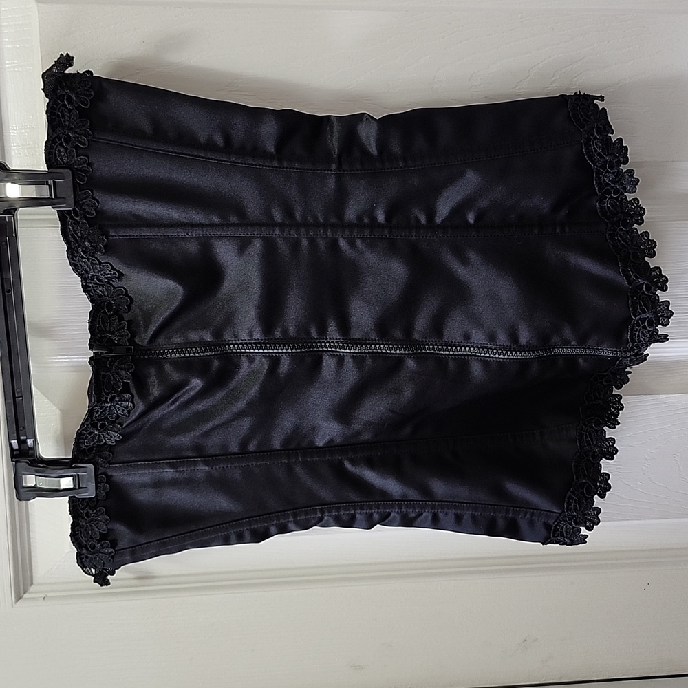 Satin zip front corset